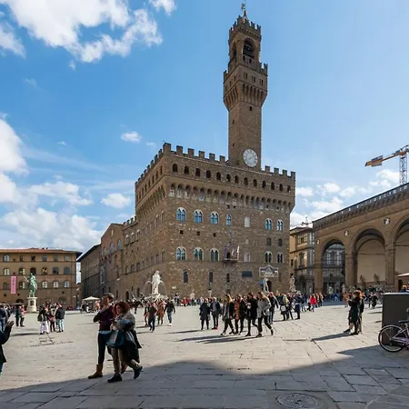 Apartment La Loggia Della Signoria Charming Loft Florence